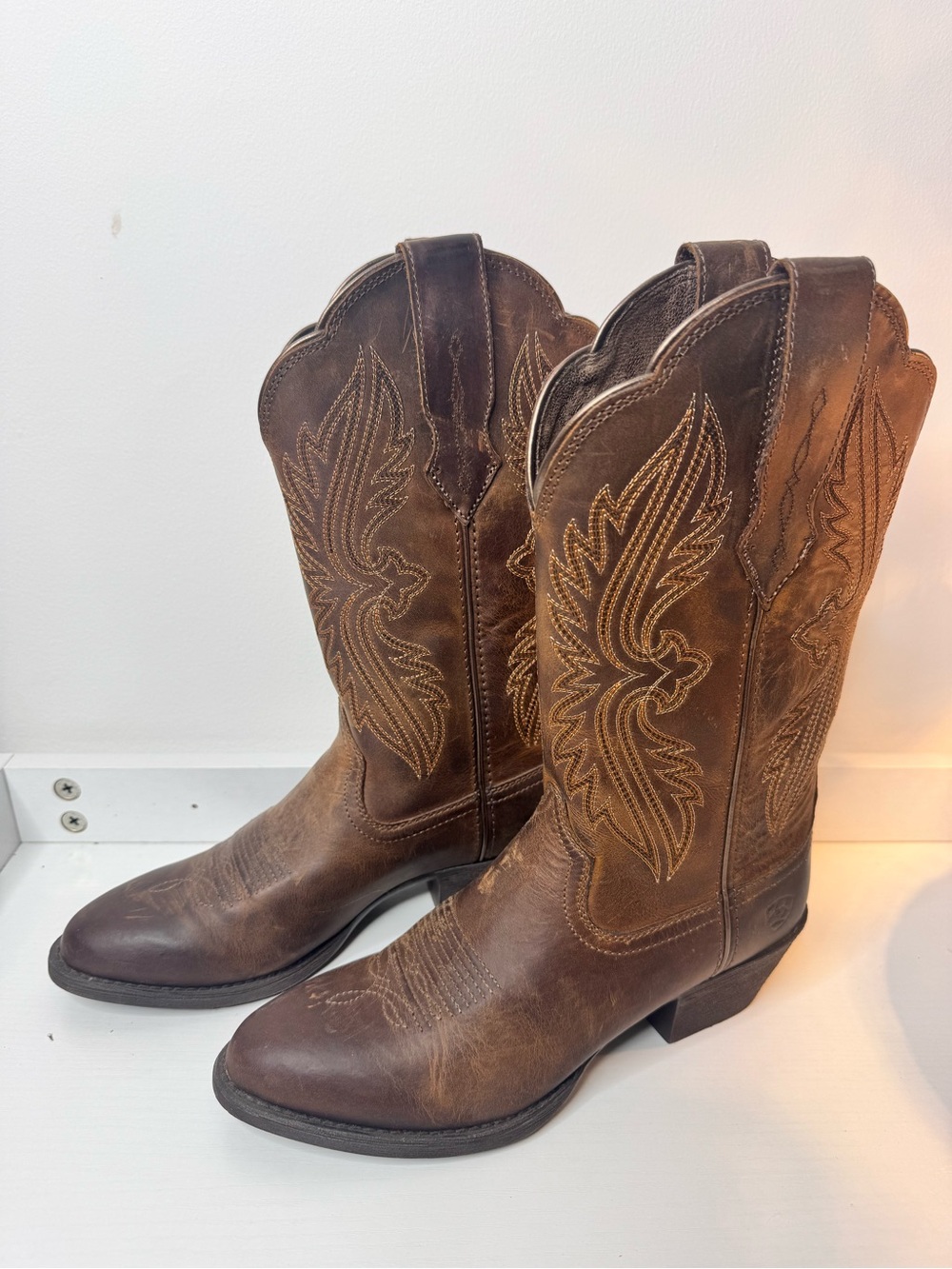 NWOT Ariat Brown Embroidered Leather Western Cowboy Boots - Picture 7 of 8
